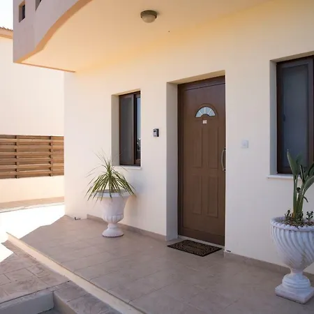 Nyaraló Dafni Seaview 13 Paralímni